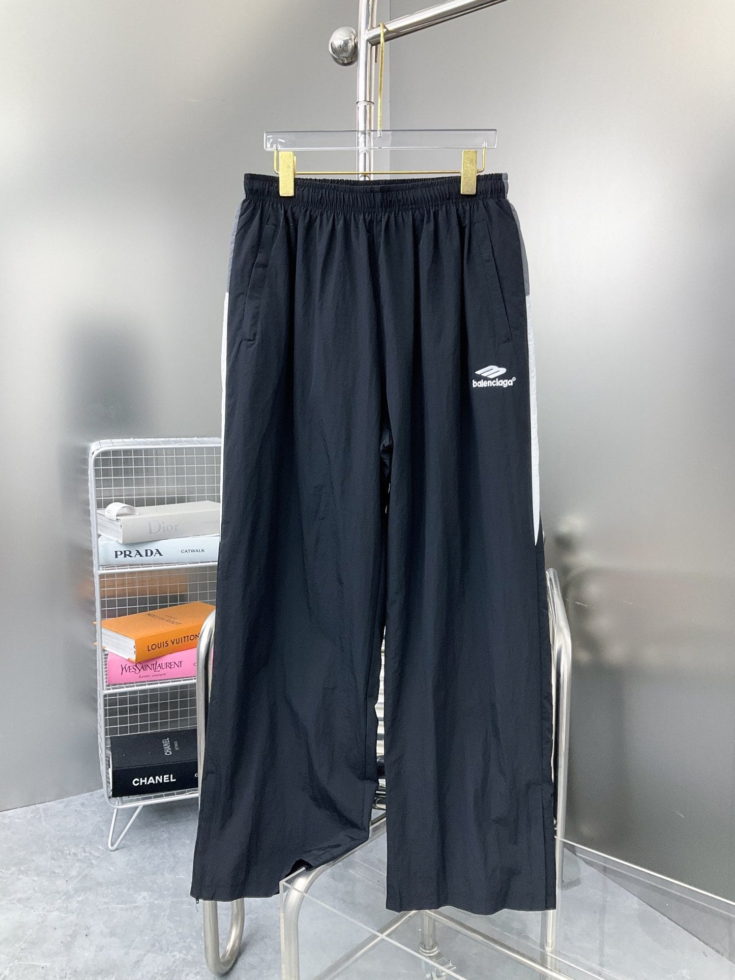 NEW ARRIVAL STREETWEAR - STREETWEAR CLOTHING