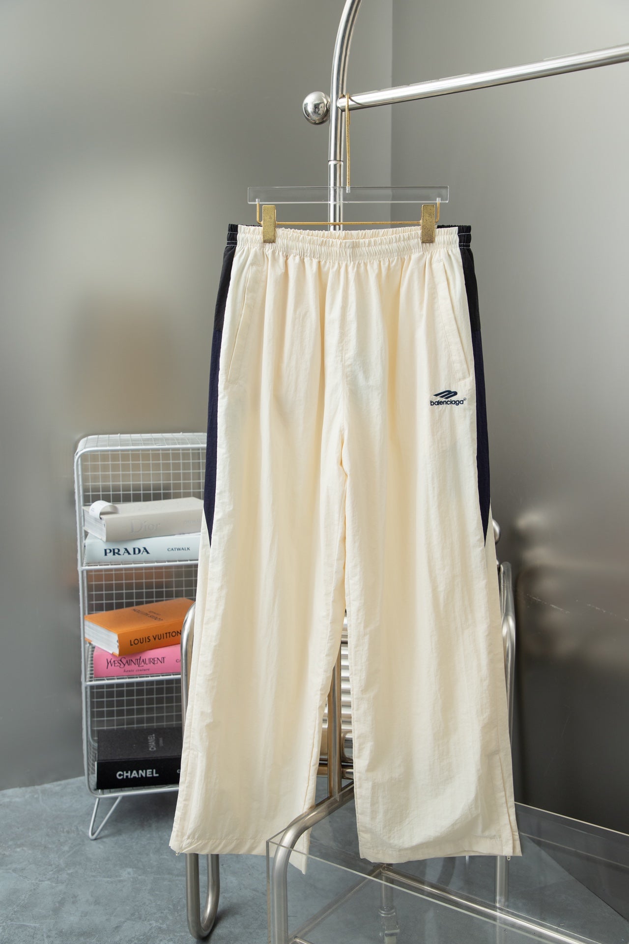 NEW ARRIVAL STREETWEAR - STREETWEAR CLOTHING