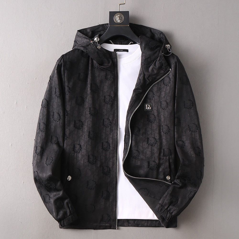MINIMALIST STREET STYLE
