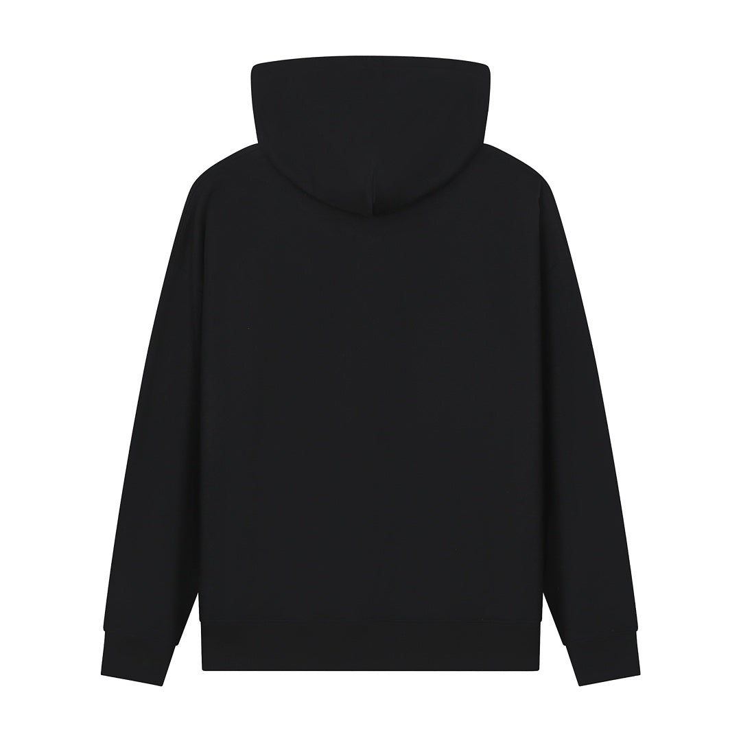 MINIMALIST STREET STYLE