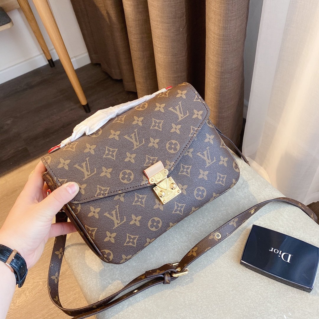 BAGS NEW ARRIVALS