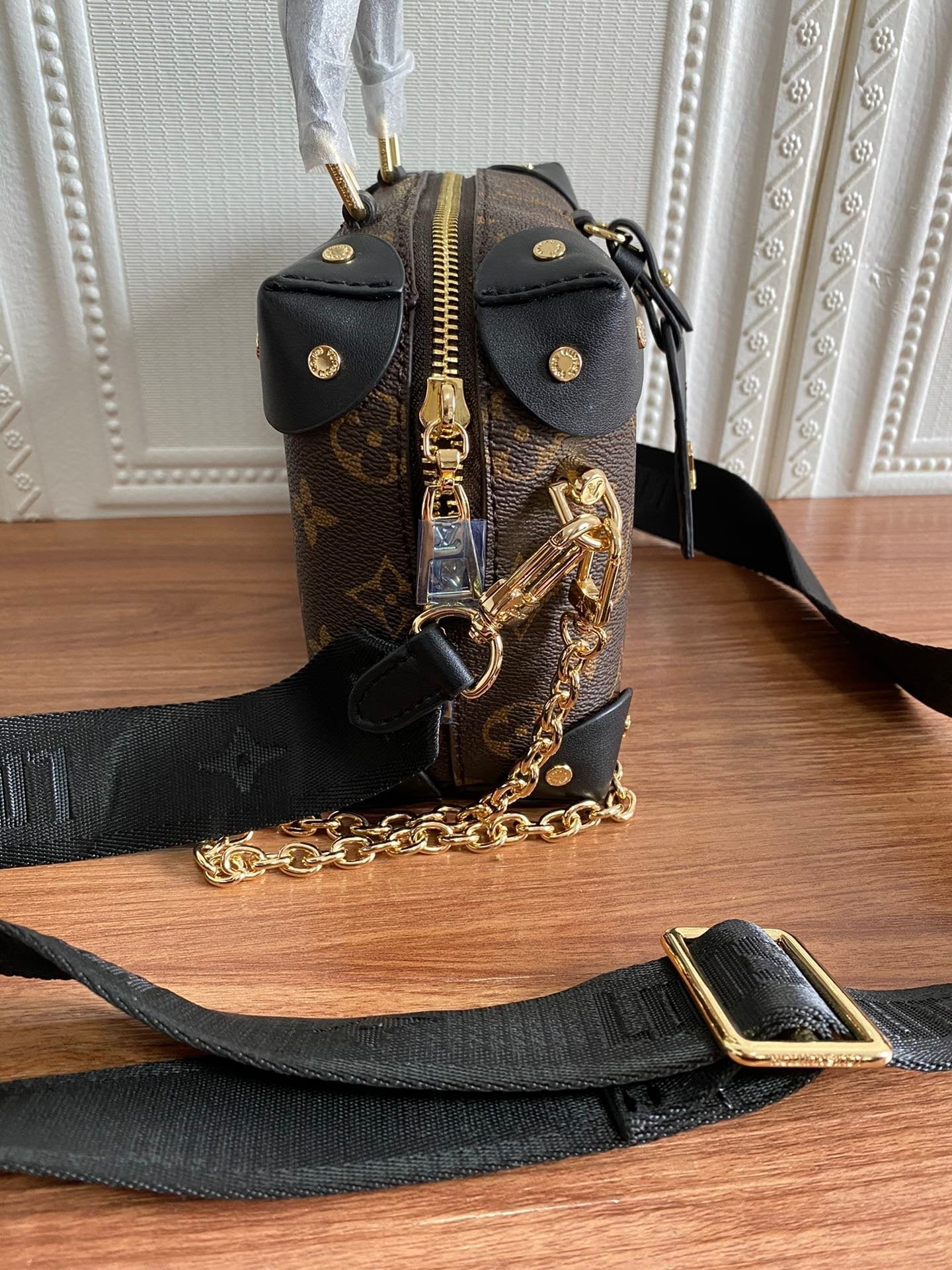 BAGS NEW ARRIVALS