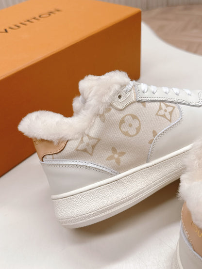 Louis Vuitton Stadium Sneaker