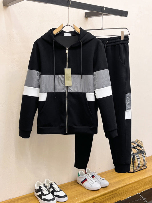 MINIMALIST STREET STYLE