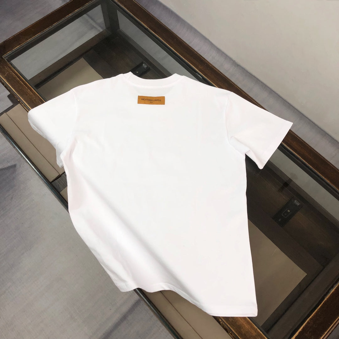 MINIMALIST STREET STYLE
