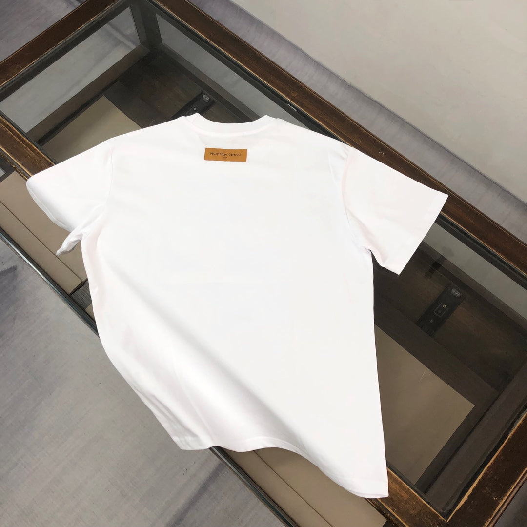 MINIMALIST STREET STYLE