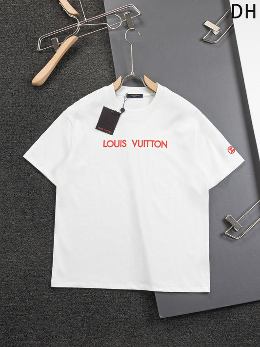 MINIMALIST STREET STYLE