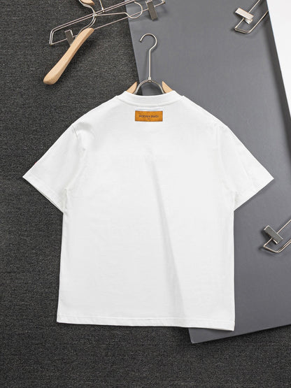 MINIMALIST STREET STYLE
