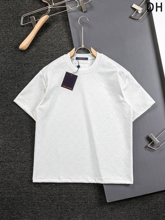 MINIMALIST STREET STYLE