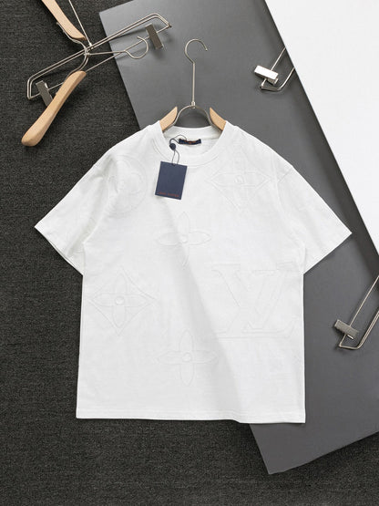 MINIMALIST STREET STYLE