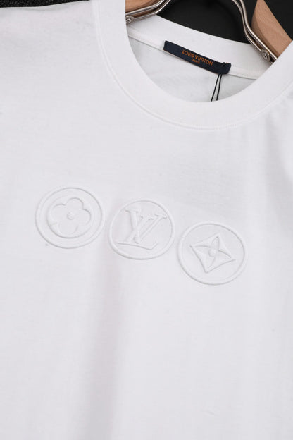 MINIMALIST STREET STYLE