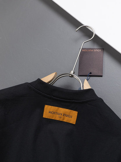 MINIMALIST STREET STYLE
