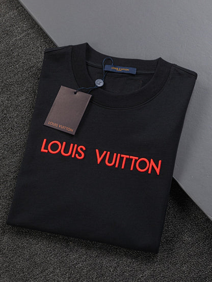 MINIMALIST STREET STYLE