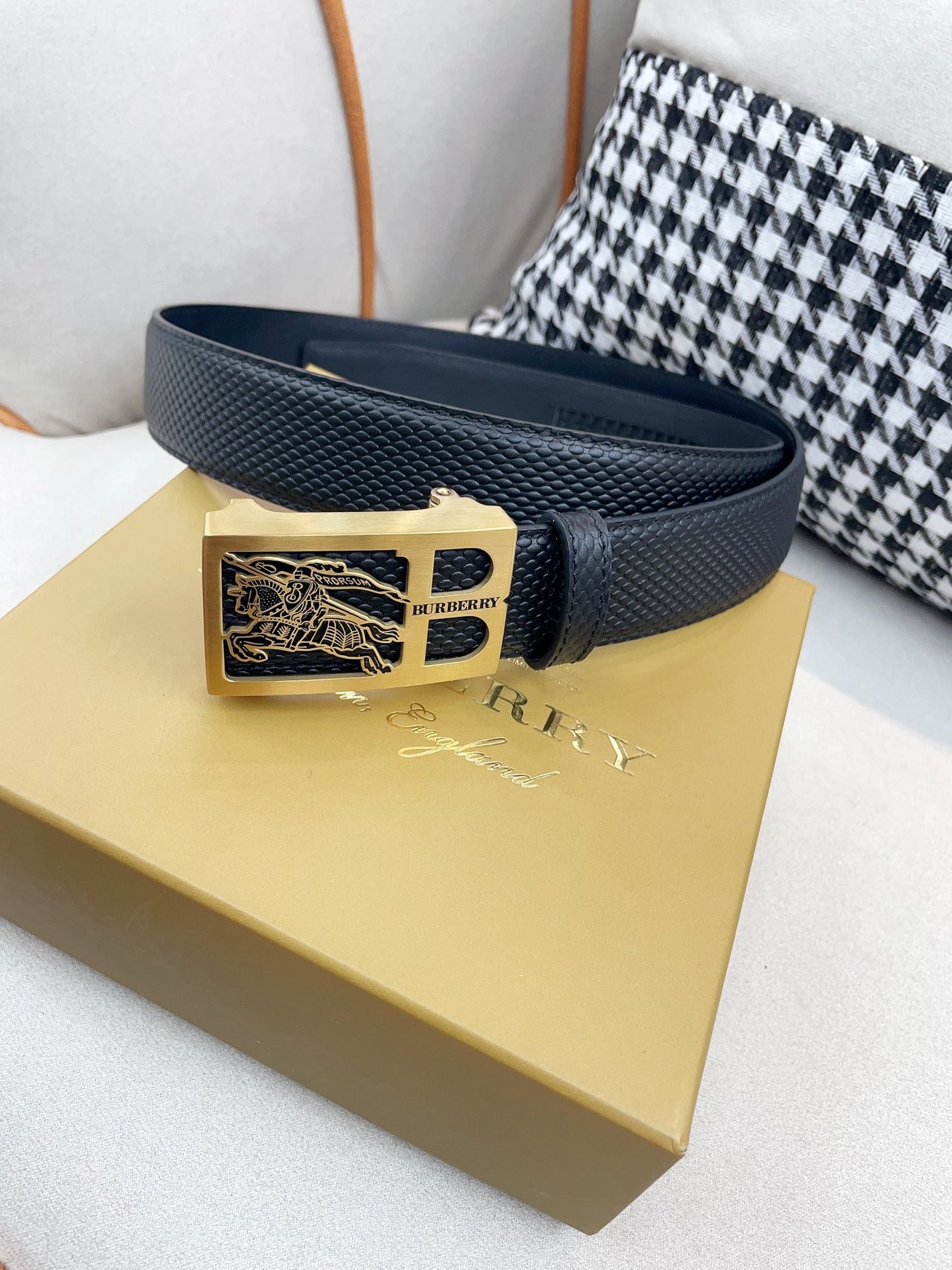 FASHION BELT