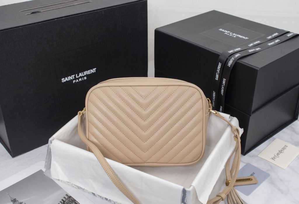 Saint Laurent Lou Camera Bag In Quilted Leather Beige Gold 23cm 612544DV7072721 - Image 4