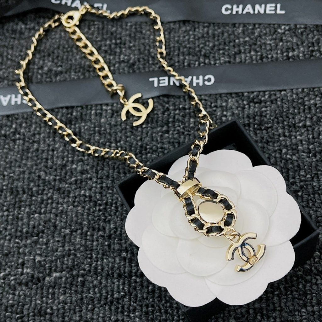 Chanel CC Necklace Leather Chain Pearl Crystal Drop Choker Gold Tone Black - Image 3