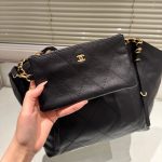 Chanel Medium Shopping Bag And Gold Tone Metal Black 35Cm As5463 B20565 94305 - Image 5