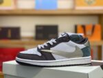 Travis Scott x Nike Air Jordan 1 Low Sneaker - Image 5
