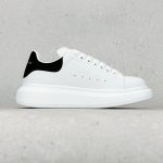 Alexander Mcqueen Oversized White And Black Sneakers 553680Whgp59061 - Image 4