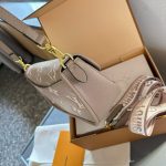 Louis Vuitton Diane Monogram Empreinte Leather Beige 24Cm M46583 - Image 5