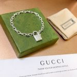 Gucci Trademark Silver Chain ​​bracelet With Padlock - Image 3
