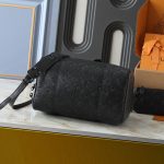 Louis Vuitton Speedy P9 Bandoulière Ultra Black 26cm - Image 4