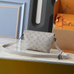 Louis Vuitton Pulse Wearable Wallet Sand 22cm M14794 - Image 10