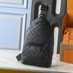Louis Vuitton Racer Slingbag Black 42Cm M46107 - Image 3