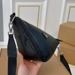 Prada Triangle Shoulder Bag Black 27Cm - Image 8