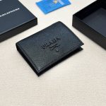 Prada Bifold Saffiano Leather Wallet Black 11Cm - Image 4