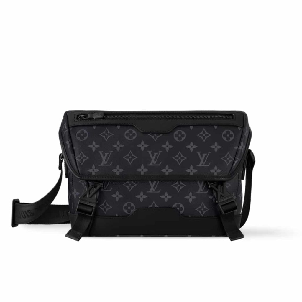 Louis Vuitton Messenger Voyager Monogram Eclipse Bag Black 28Cm - Image 2