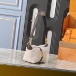 Louis Vuitton Pochette Mia Creme 22Cm M26245 - Image 4