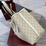 Gucci Gg Emblem Large Tote Bag Beige And White Coated Fabric 38cm 815213 Fad6l 9641 - Image 4