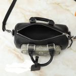 Louis Vuitton Keepall Bandoulière 25 Bag Black 25Cm - Image 4