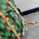 Louis Vuitton Runway Christopher MM Backpack Green 44Cm N40564 - Image 9