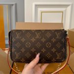 Louis Vuitton Pochette Accessoires Monogram Bag Brown 23cm - Image 4