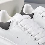 Alexander Mcqueen Oversized White And Black Sneakers 553680Whgp59061 - Image 9