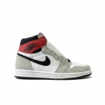 Air Jordan 1 Light Smoke Grey