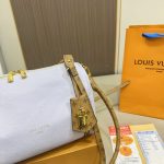 Louis Vuitton Express PM Light Purple 26Cm M27275 - Image 7
