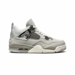 AIR JORDAN 4 FROZEN MOMENTS SNEAKER