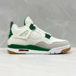Nike SB xJordan Air Jordan4 Pine Green Sneaker