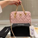 Chanel Matelasse Flap Bag With Chain Pink 20Cm - Image 3