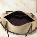 Louis Vuitton GM Express Travel Hazelnut 45Cm M26451 - Image 6