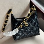 Chanel Gabrielle Bag Black 22cm - Image 3