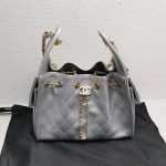 Chanel 25 Small Handbag Metallic Grained And Gold Tone Metal Silver 26cm AS5293 B20405 NZV67 - Image 3