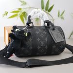 Louis Vuitton Keepall Bandoulière 25 Monogram Eclipse Black 24cm M46271 - Image 3