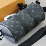 Louis Vuitton Keepall Bandoulière 25 Monogram Eclipse Black 24cm M46271 - Image 5