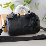 Louis Vuitton Keepall Bandoulière 25 Monogram Taurillon Black 24cm M20900 - Image 3