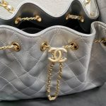 Chanel 25 Small Handbag Metallic Grained And Gold Tone Metal Silver 26cm AS5293 B20405 NZV67 - Image 4