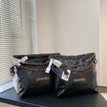 Chanel Handbag Shiny Black 41cm - Image 4